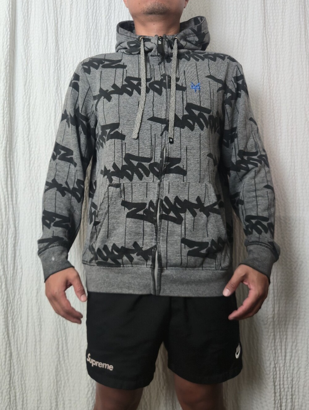 Zooyork Y2K Zip Sweater Hoodie
Mens Size Medium